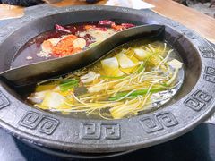 -重庆故事姊妹老火锅(财经学院店)