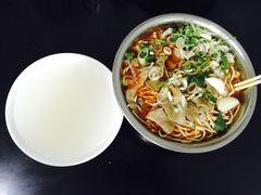 -薛记襄阳香辣牛肉面(平安路店)