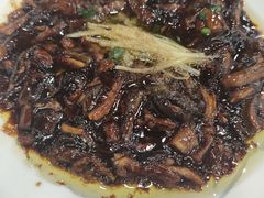 响油鳝糊-老苏州大客堂·苏帮菜·松鼠桂鱼·苏州传统小吃(观前街人民商场店)