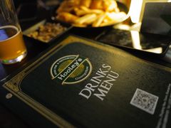 -Hooley's活利仕西餐厅(珠江新城店)