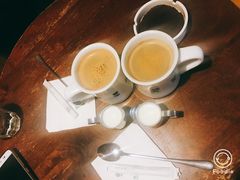 -雕刻时光咖啡馆(南院门店)