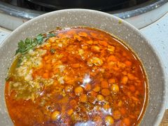 -肖肖酸萝卜鱼火锅(总店)