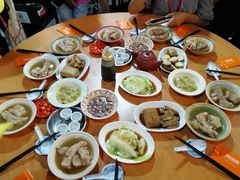 -黄亚细肉骨茶(仰光路店)