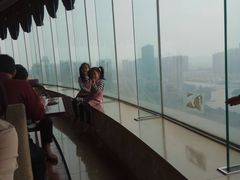 -荣誉国际酒店-云顶旋转餐厅