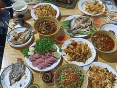 -杨合林啊兰烤鱼