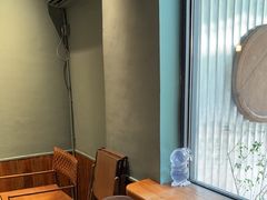 -出走咖啡·面包(宋庄店)