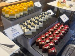 -中山利和希尔顿酒店