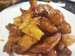 -金陵红鲤鱼餐厅(孝陵卫紫金山店)