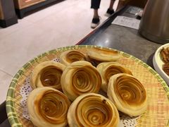 老济南油旋-闫府私房菜·百年鲁菜(恒隆店)