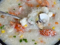 -覃记海鲜美食餐厅