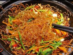 -费大厨辣椒炒肉(万家丽一店)