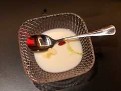 杏仁豆腐-無二炙坊·和牛烧肉(大钟寺1733店)