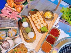烤肉十三天梯-聚十三烤肉博物馆(魔都首店)