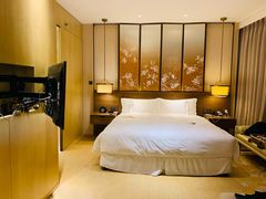 -上海衡山路十二号华邑酒店