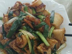 -双月饭店·20年老字号(新村店)