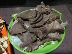 牦牛肉-阿西土陶牦牛汤锅