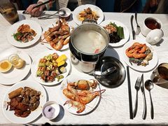 -领鲜活海鲜榴莲自助火锅(东门店)