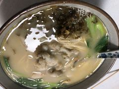 -明呈黄鱼面馆(斜土路店)