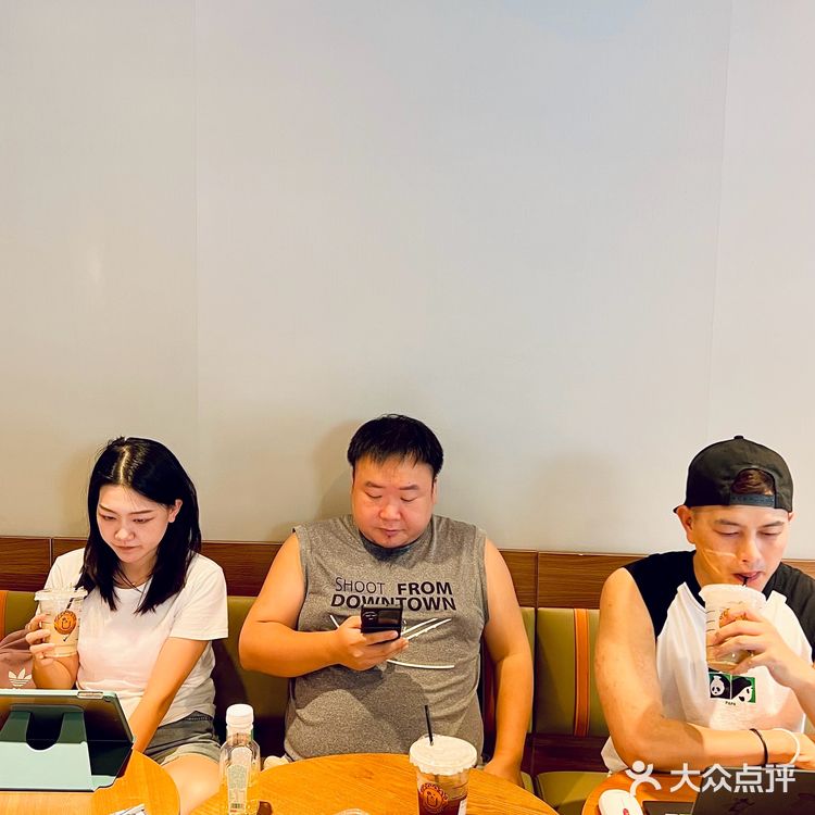 南村的这家咖啡店尊嘟便宜又好喝啊！