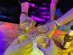 -喜鹊音乐酒馆(西街店)