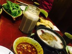 一叶一世界藏茶素食火锅-一叶一世界•素食餐厅(环球中心店)