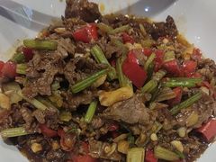 -黄泥岗·地道湖北菜(奥特莱斯店)