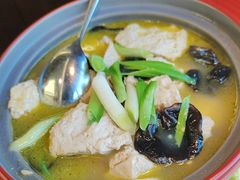 -湖畔鲁菜·二十年老字号餐厅(大明湖店)