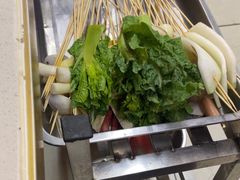 -李记称盘牛杂串串(广厦店)