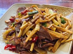 竹笋腊肉-苗湘食府(十年店)