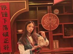 -暴风岛沉浸式体验馆(百联世纪店)