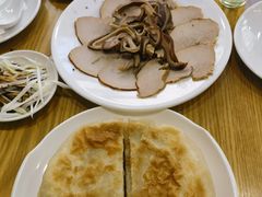 -李连贵熏肉大饼(沈阳站店)