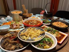 -有红鸡毛店·川菜(建设路店)