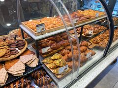 -巴黎贝甜(大宁国际商业广场店)