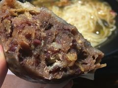 -八月美食小馆(银泰城总店)