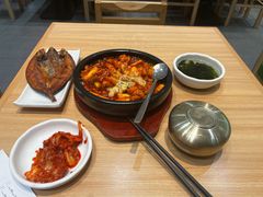-米村拌饭(泰山万达店)