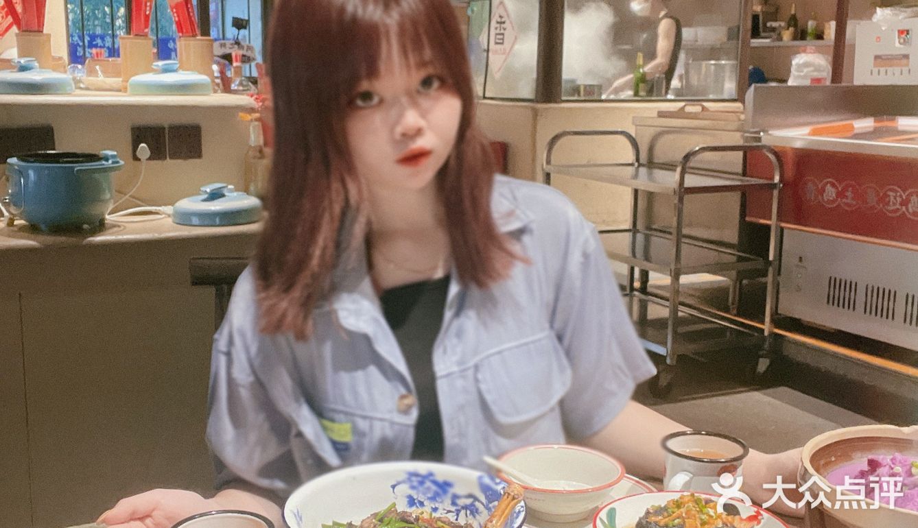 广州美食探店|这是一家有集市的湘菜土鸡馆
