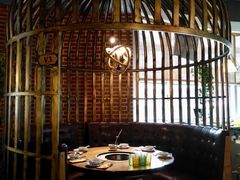 -三人行骨头王火锅(长寿店)