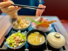 -家贺屋刺身寿司专门店