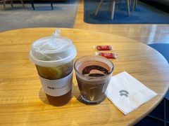 -蔚来中心(北京中关村店)