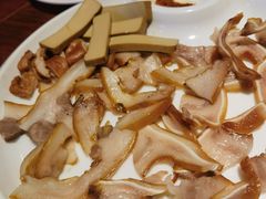 -二荆条·蜀鲜汇城市森林火锅