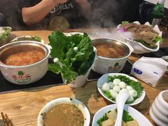 -珍巴奴毛肚牛肉小火锅(四惠店)