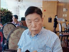-圣丰索菲特·2 On 988 Café 自助餐厅