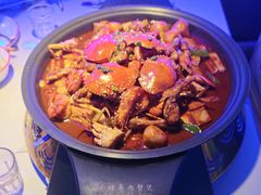 -徐记小怪兽肉蟹煲店(哈西万达金街店)