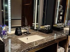 -广州白云机场雅高铂尔曼大酒店