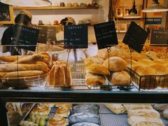 面包甜点陈列柜-仙峰天然面包(迎宾路店)