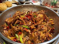 爆辣干锅鸭头-安诚居干锅鸭头(八角店)