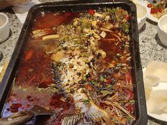 -里岛烤鱼(东港凯虹广场店)