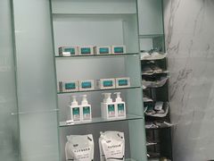 -福奈特洗衣洗鞋(沈阳三经街店)