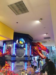 -乐高品牌旗舰店(人民广场店)