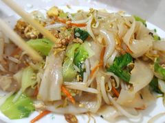 三丝炒陈村粉-老周记顺德双皮奶